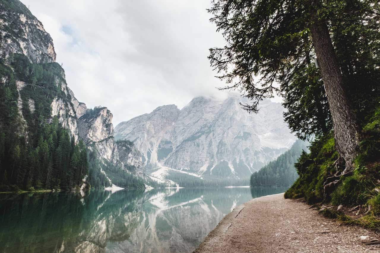 Rundwanderung um den Pragser Wildsee