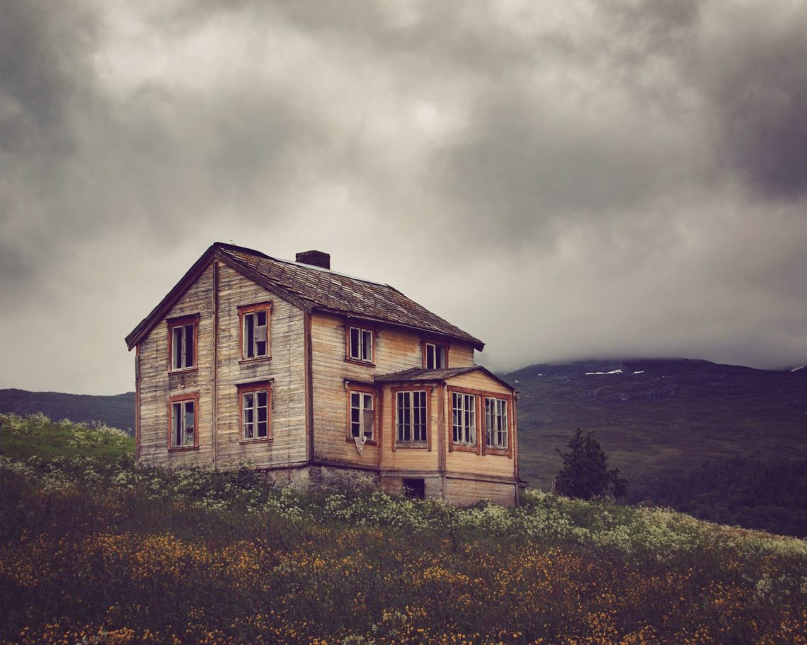Verlassene Häuser in Norwegen