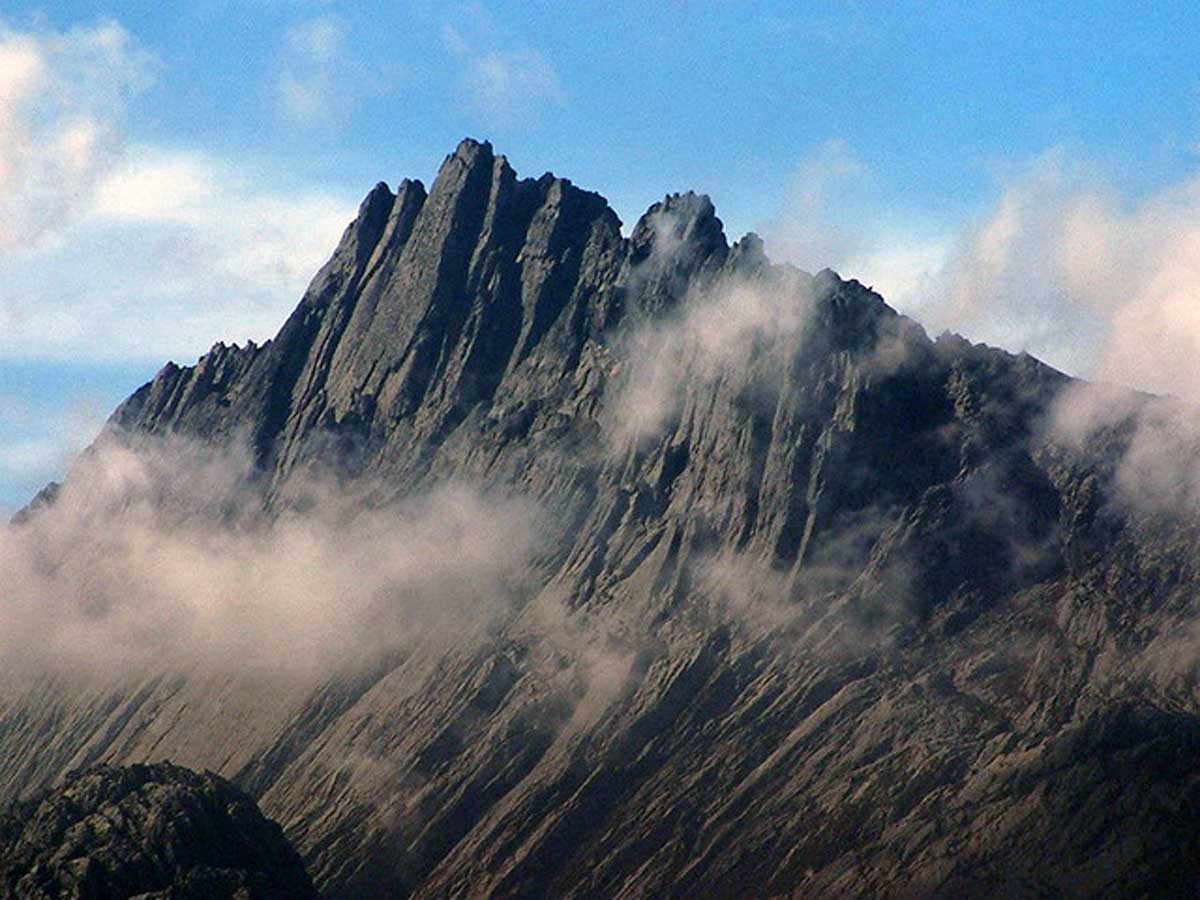 Seven Summits Carstensz-Pyramide