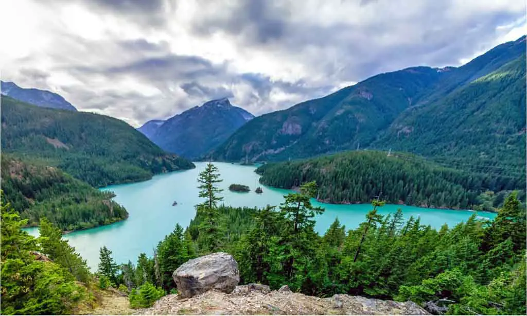 Schönste Sehenswürdigkeiten USA Natur North Cascades Nationalpark Diablo Lake