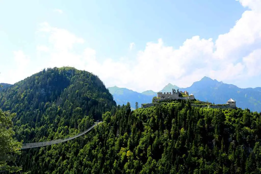 Sehenswürdigkeiten Allgäu Burg Ehrenberg Highline179