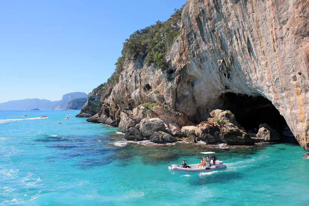 Sardinien Reisetipps und Sardinien Reiseziele Grotta del Bue Marino